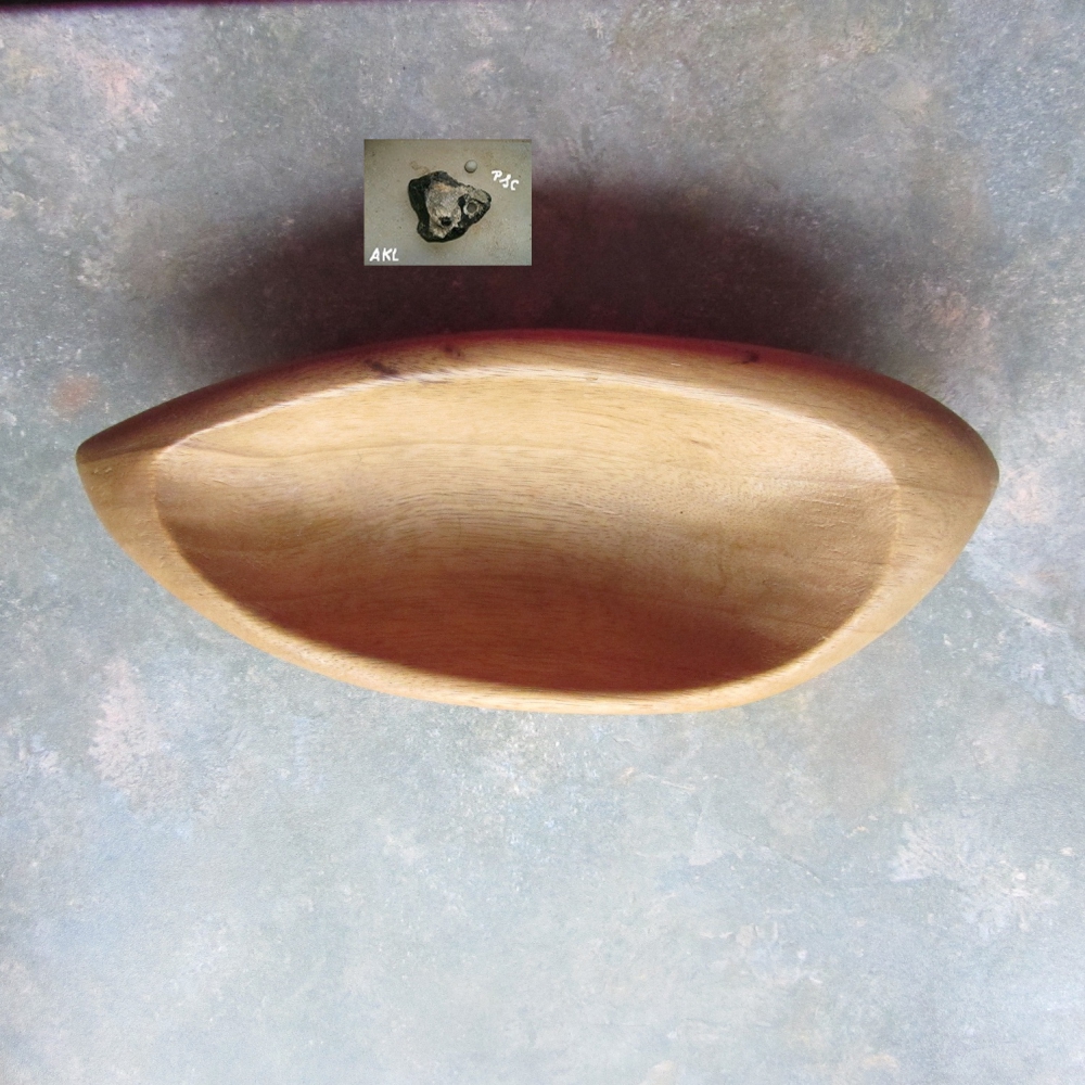 Bild 1 von Holzschale für Nüsse, naturbelassen, handmade, Dekoration, Tischdekoration