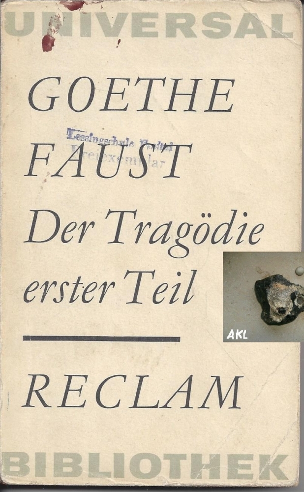 Bild 1 von Faust, Der Tragödie erster Teil, Goethe, Reclam, mit Stempel